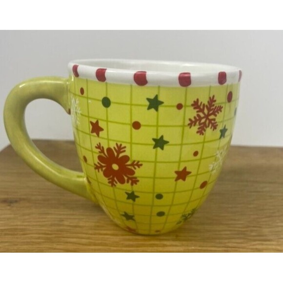 World Market 3D Surprise Tree Inside Checked Snowflake Christmas Holiday Mug - Picture 5 of 11